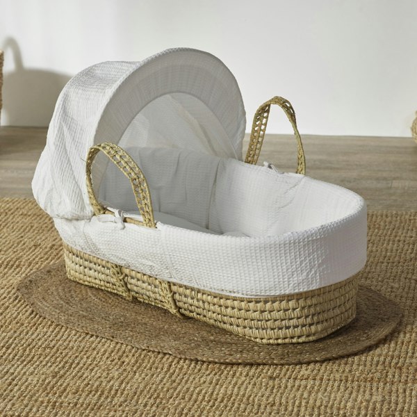 Kinder Valley White Waffle Palm Moses Basket with Folding Stand White