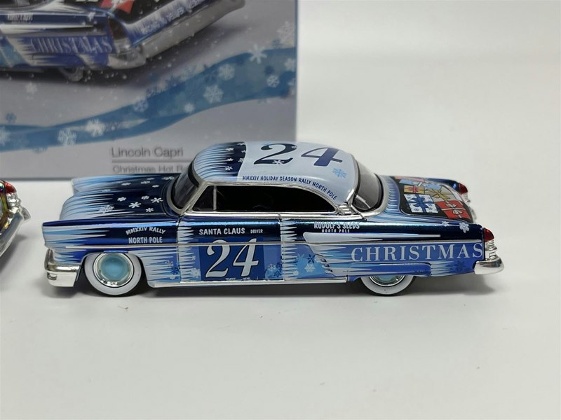 Mini GT Lincoln Capri Christmas Hot Rod By Tim Sadchikov 1:64 Mini GT MGT00888L