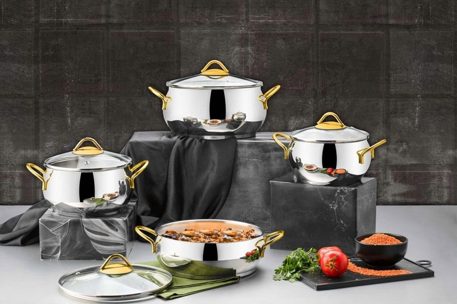 Rozi Sevval Collection 8-piece Stainless Steel Cookware Set (Gold Handles)