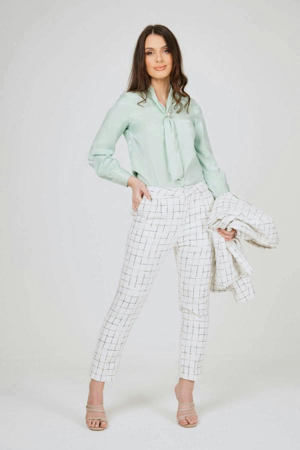 LuvForever Long Sleeved Bow-Tie V-Neck Shirt