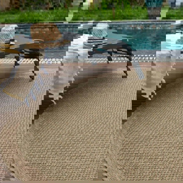 Nature Outdoor Green Rug UV-protected, easy to clean, jute-look designs and soft.