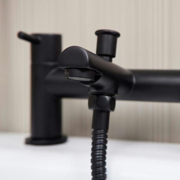 Flode Runn | Bath Shower Mixer | Including Handset and Holder | Matt Black