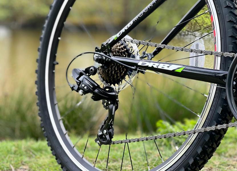 Dallingridge Pulsar Hardtail Mountain Bike, 26" Wheel - Black/Green