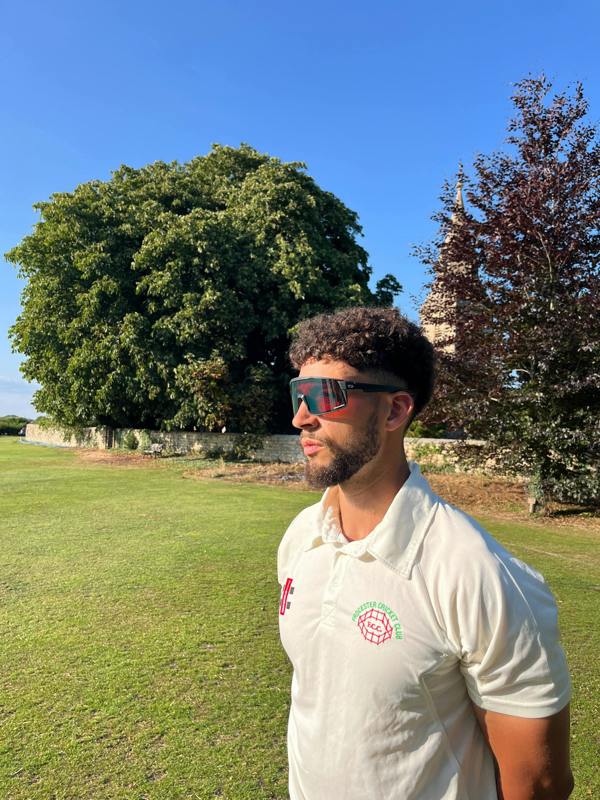SUNWISE Vivid Black Cricket Lens & Anti-Fog Sports Sunglasses