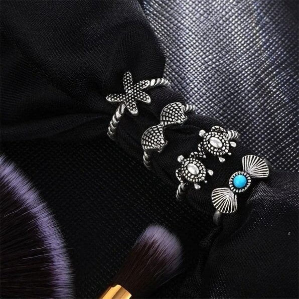 The Colourful Aura 4 Piece Stackable Bohemian Starfish Turtle Beach Midi Retro Rings