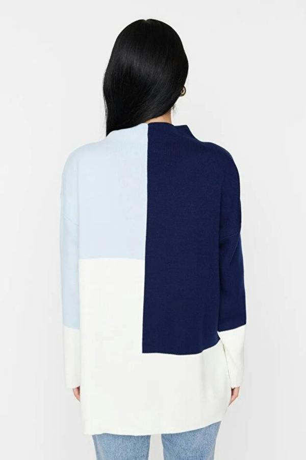 Hoxton Gal Blocked High Neck Knit Sweater