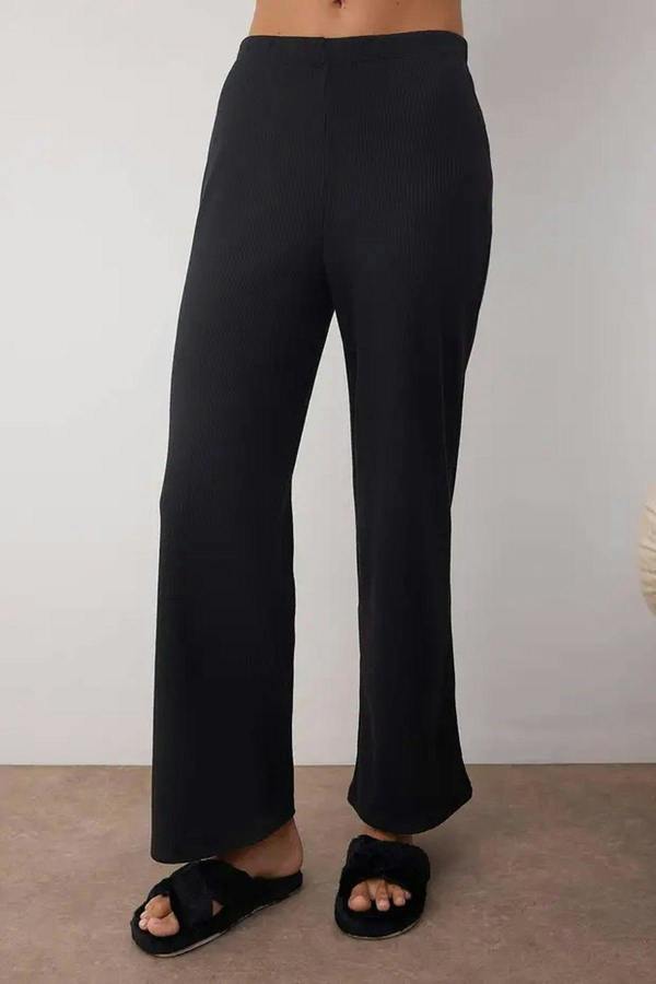 WOVCOR 2-Piece Ribbed Long-Sleeve Pajama Set