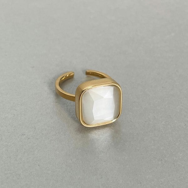 Luxe Tones Hestia Luxe 18ct Gold Plated White Ring