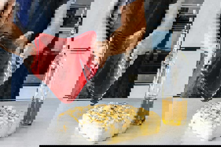 MasterClass Smart Silicone Square Flexible Bake Pan