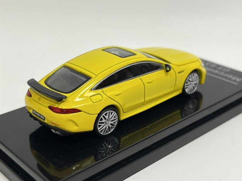 2018 mercedes amg gt 63s yellow rhd 1:64 scale paragon 65285