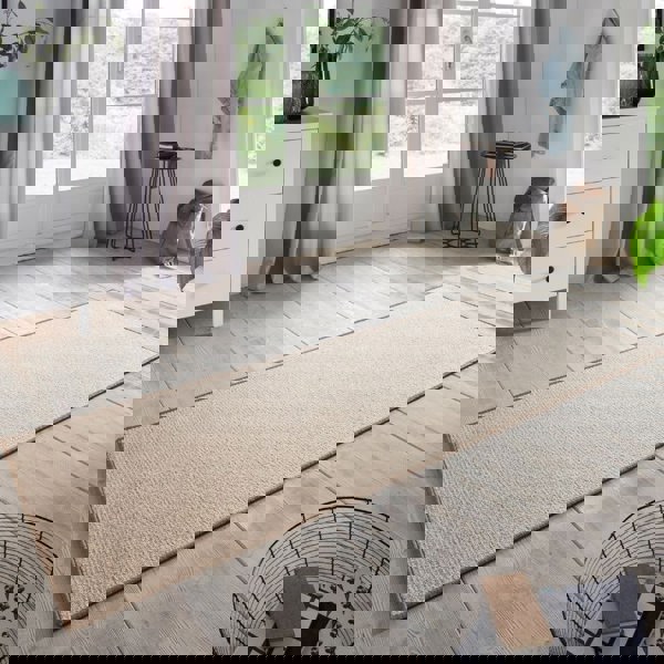 Loop Runner Beige Rug – Non-Slip & Easy-Care