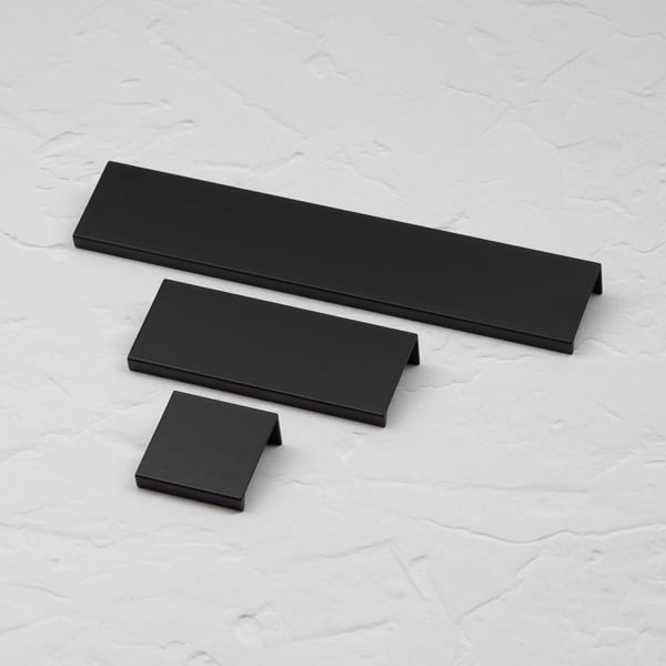 Handle & Home Matt Black Squared Edge Mount Lip Pull Handles