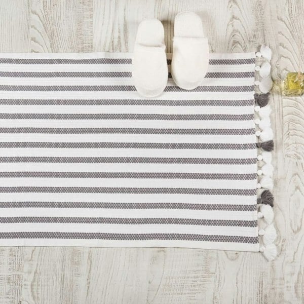 Cotton Mat with Tassels