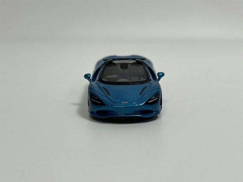 Mini GT McLaren 750S Spider Belize Blue RHD 1:64 Scale MGT00812R