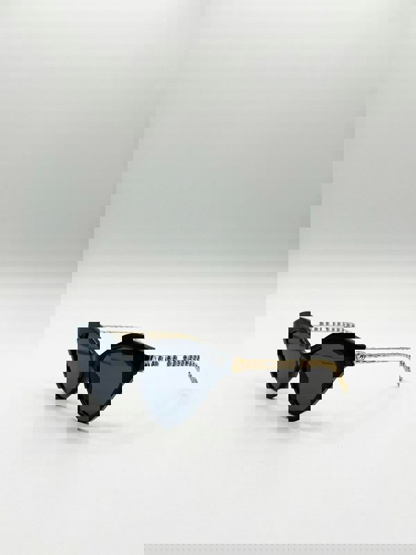 SVNX Cat-Eye Sunglasses in Black