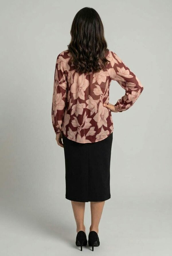 Izabel London Floral Long Sleeve Collarless Shirt