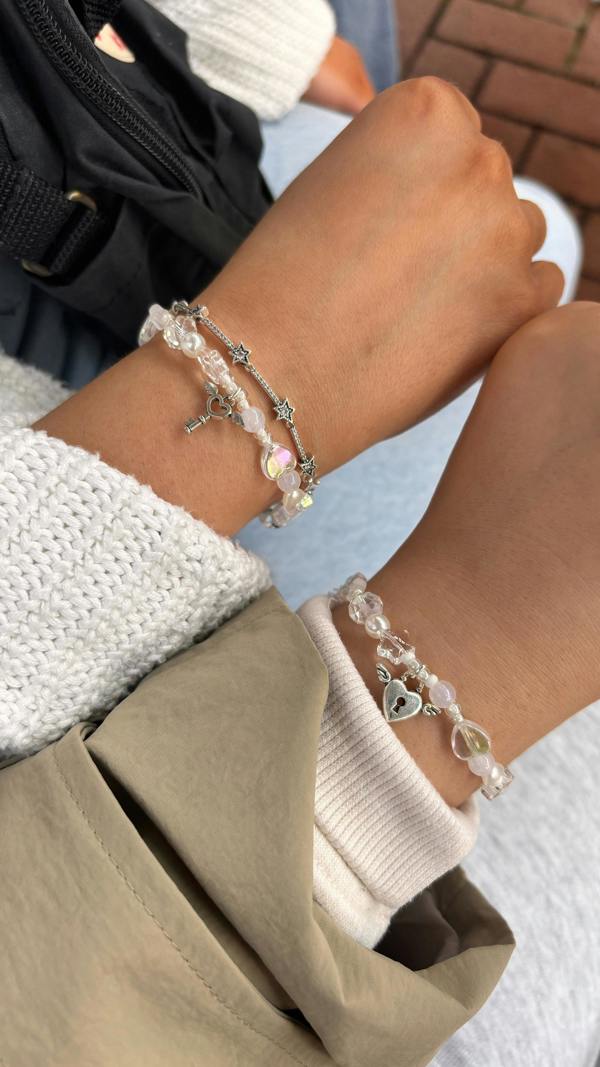 Lovedbymimii Lock and Key Bracelet Set