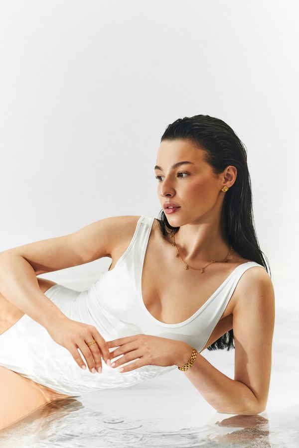 Elk & Bloom Star Feeling Chunky 14K Gold Choker Necklace