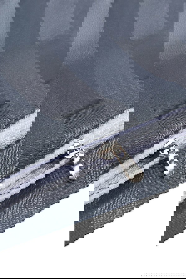 Living and Home Single Duvet Cover Set Satin Stripes Zip Fastening Polyester Duvet Cover with 1 Pillowcases