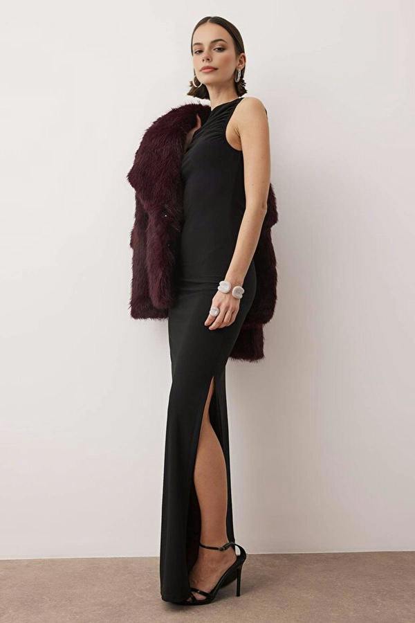 WOVCOR Elegant Long Knitted Evening Dress with Gathered Neckline Detail