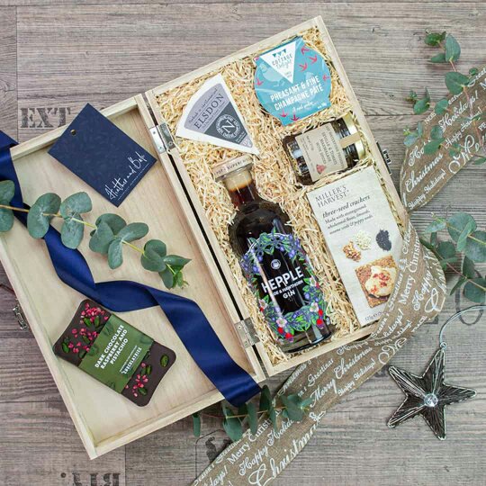 Heather and Bale Hepple Sloe Gin Hamper