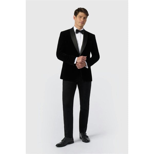 Antique Rogue Slim Fit Black Velvet Blazer