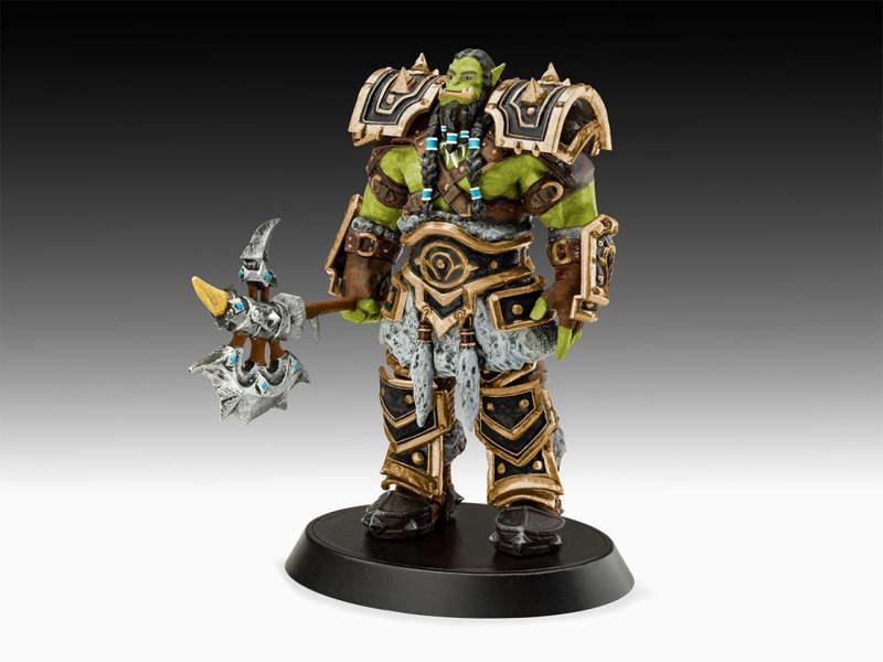 Revell World of Warcraft The Orc Thrall Gift Set (1:16 Scale)