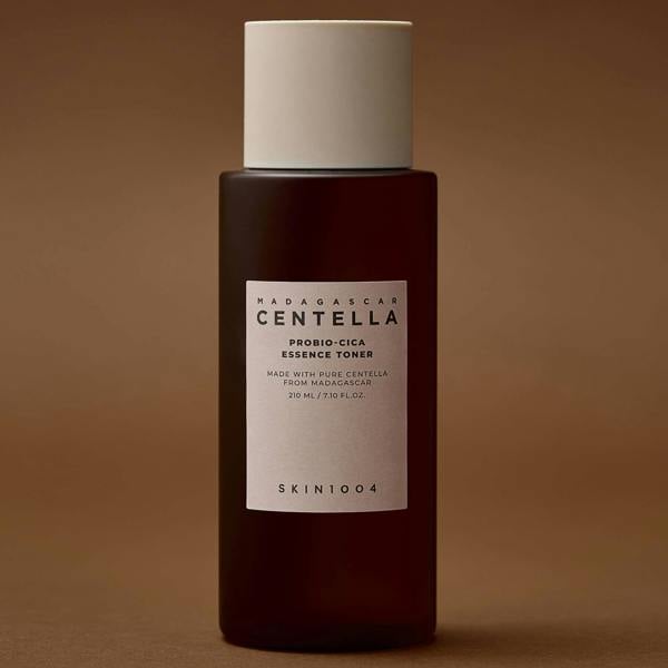 SKIN1004 Madagascar Centella Probio-Cica Essence Toner 210ml - Additional 2