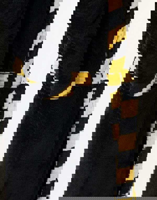 Harry Potter Unisex Black Hufflepuff Hooded Bathrobe