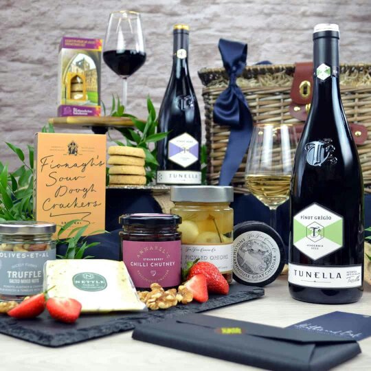 Heather and Bale Embleton Food & Wine Hamper