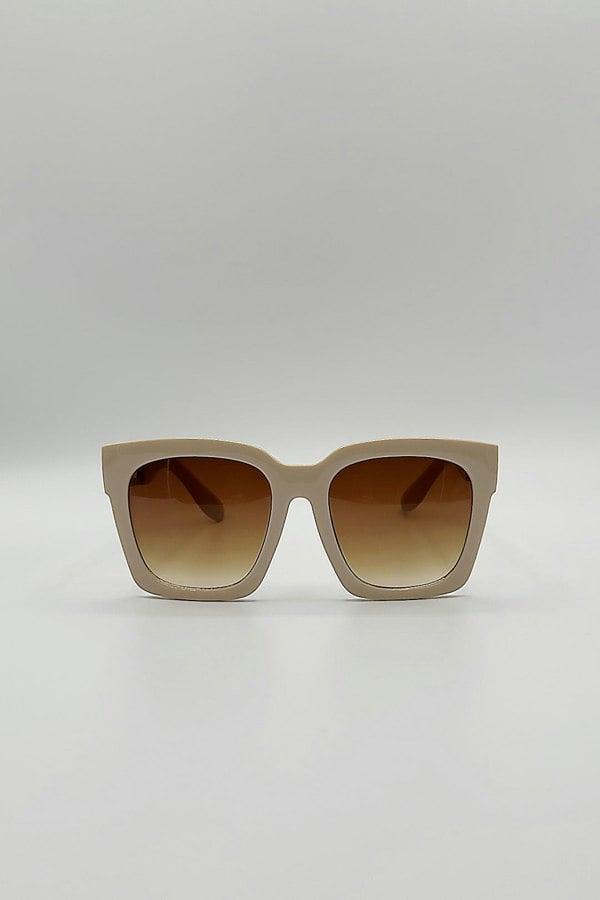 SVNX Oversized Sunglasses with Gold Chain Detail
