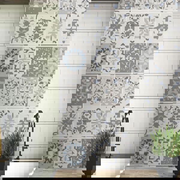 WT1563 - Palace Light Grey Moroccan Wall Tile Sticker Set - 15 cm x 15 cm - 24 pcs