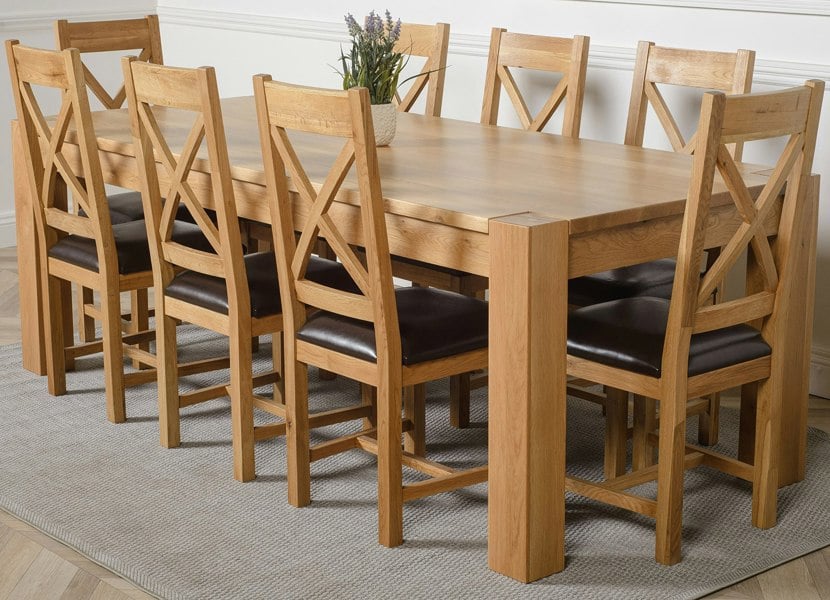 That's Furniture Kuba Extra Large Oak Dining Table with Berkeley Oak Chairs