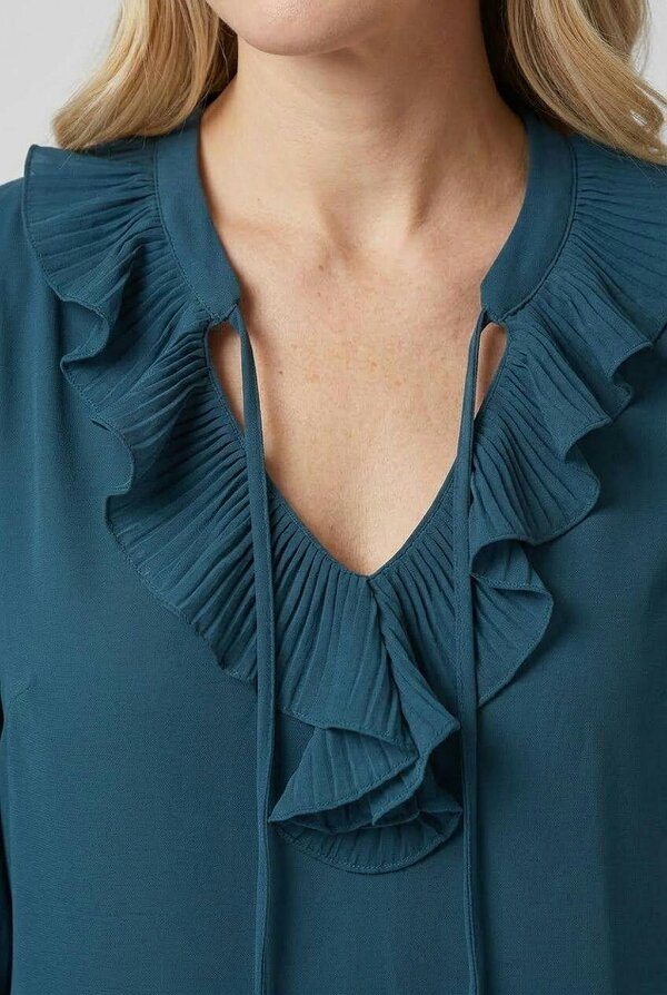 Izabel London Ruffle Front Long Sleeve Blouse