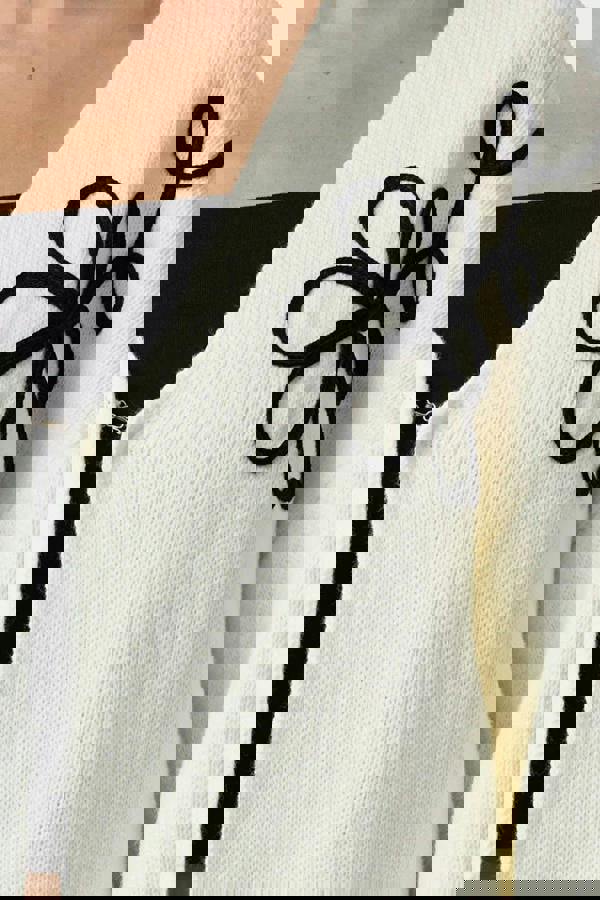 WOVCOR V-Neck Knit Cardigan with Embroidery Details