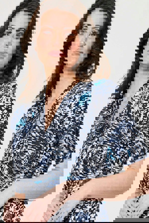 Navy | Abstract Ruched 1/2 Sleeve Midi Dress
