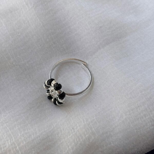 The Colourful Aura Adjustable Silver Black Floral Slim Daisy Dainty Midi Ring