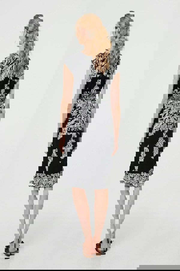 Black | Printed Shirred Cap Sleeve Knee Length Dress
