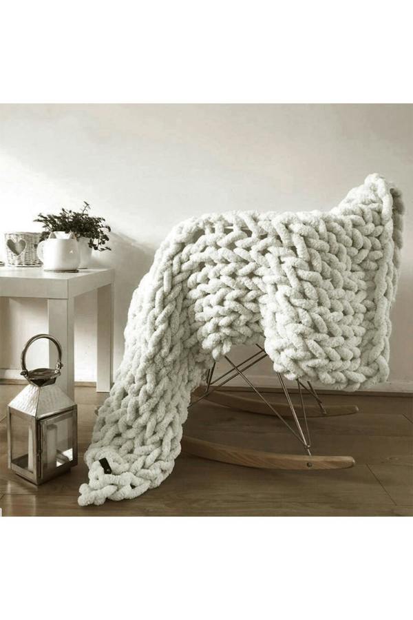 Living and Home Chunky Knit Throw Blanket 100x120cm