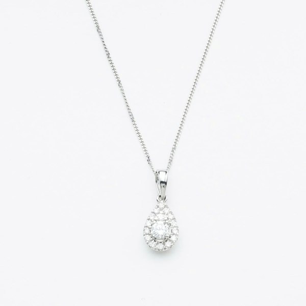 T. H. Baker 9ct White Gold 0.17ct Pear Cut Diamond Cluster Pendant Necklace NTP409PEAR-D-9WG