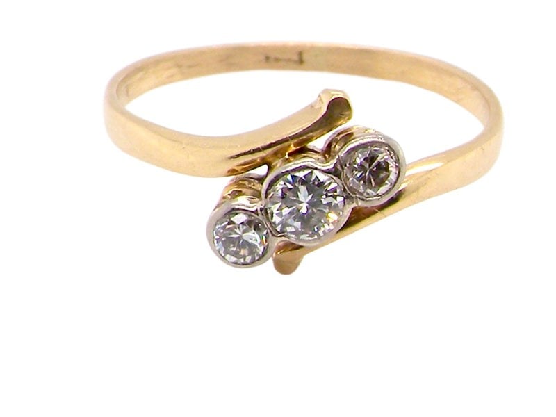 Vintage three stone diamond ring