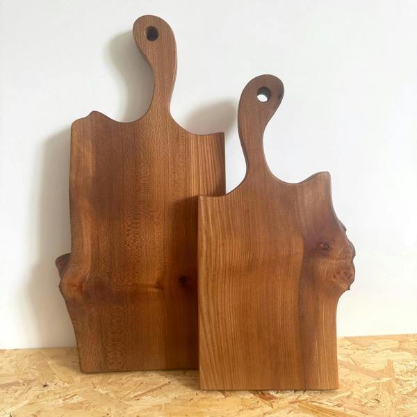 Giraffes & Craftz Thick Elm paddle Board - Live Edge Elm Cutting Board And Serving Board
