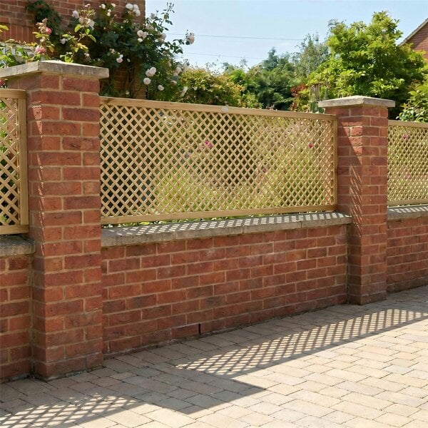 Premier Garden Supplies Privacy Elite Diamond Fence Panel Topper 6ft x 1-4ft Garden Trellis, Decorative Modern Lattice, Wall-Mount, Treated - Wood - 3, 4 or 5