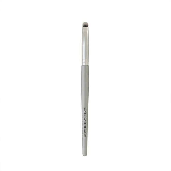Daniel Sandler Smudger Brush
