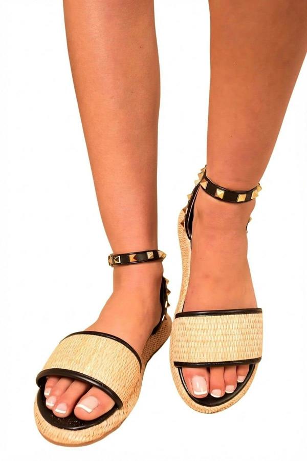 Hazel Studs Decorated Platform Strappy Sandals - Black_wb