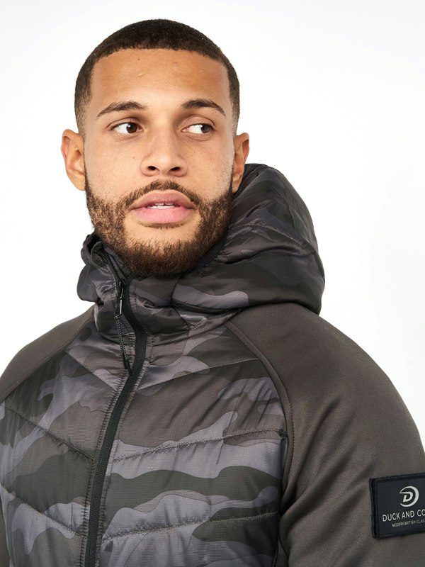 Duck and Cover Quagmoore Jacket Forest Camo