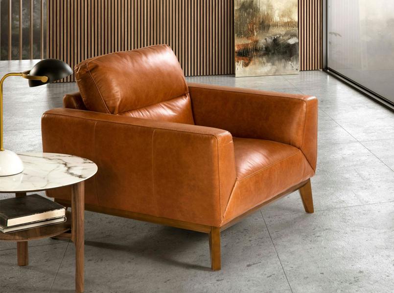 Angel Cerdá Brown leather armchair 5036
