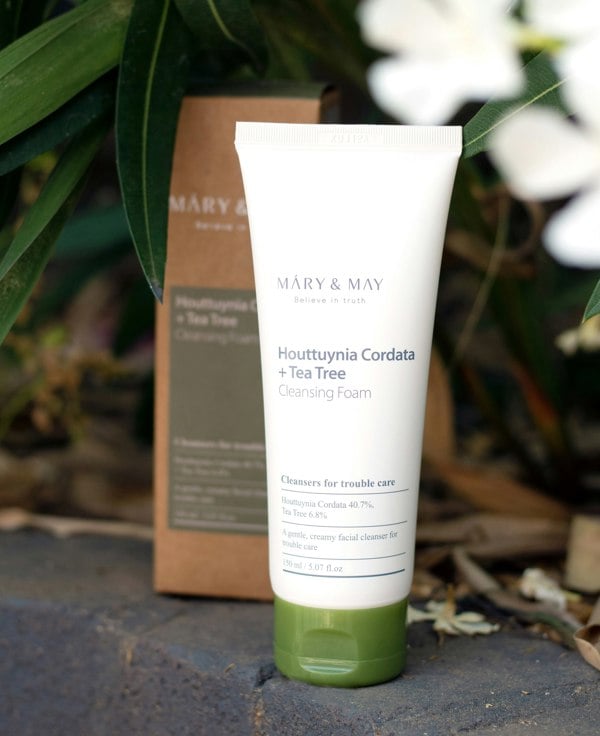 Mary & May Houttuynia Cordata + Tea Tree Cleansing Foam 150ml