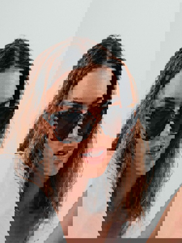 SVNX Plastic Frame Oversized Cat Eye Sunglasses