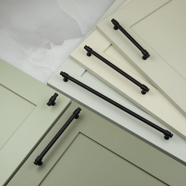 Handle & Home Matt Black Industrial Pipe Pulls